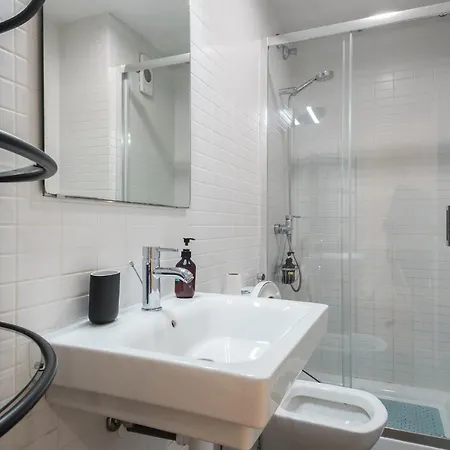 公寓 R&b Muntaner 巴塞罗那